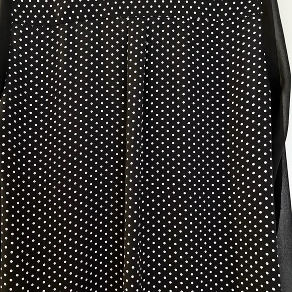 Express Womens Portofino Button Front Blouse Medium Black White Dots - Picture 4 of 8
